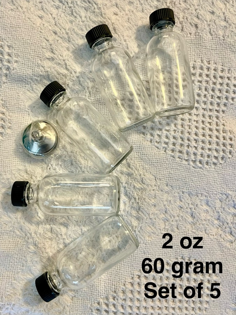 NWOT Set of 5 Clear Glass 2 oz (60 gram) Bottles with Black Caps + Mini Funnel
